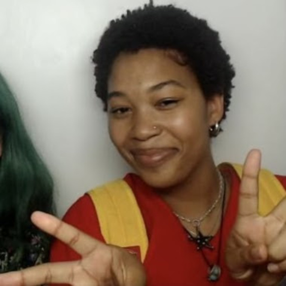 Meet your Posher, Maya - Picture 1 of 1